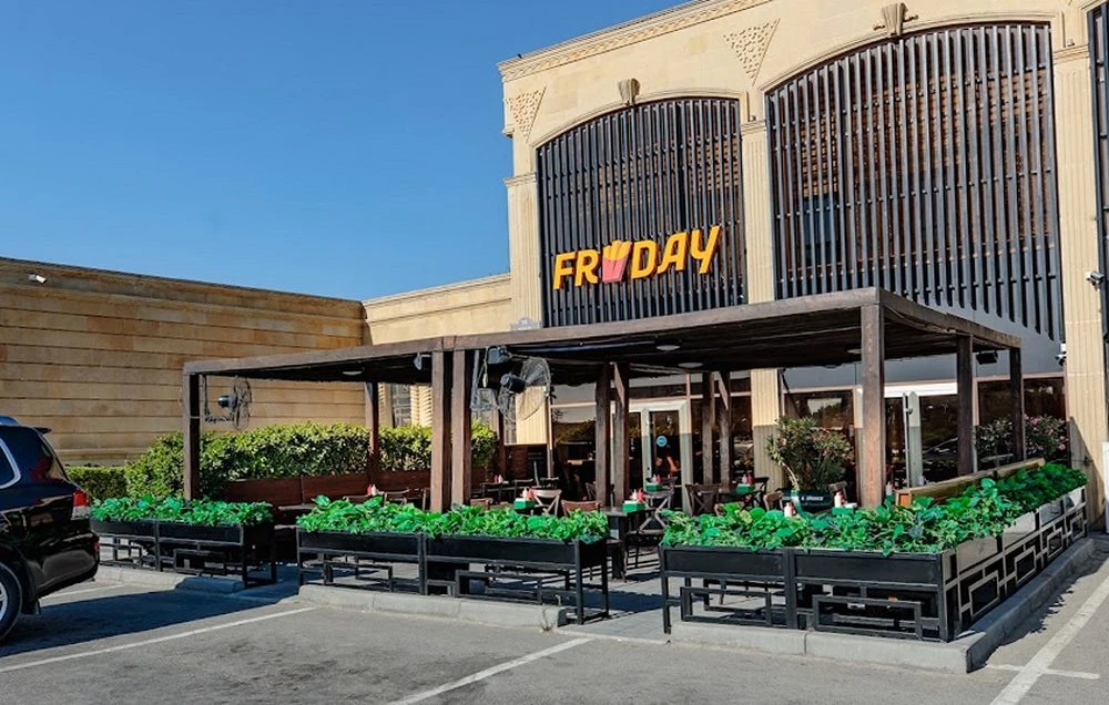 FRYDAY BURGERS (4) (Baku)