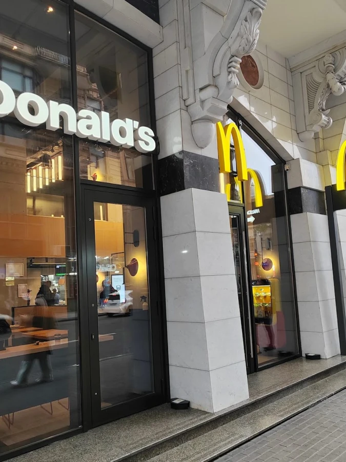 MCDONALDS PARK BULVAR (Baku)
