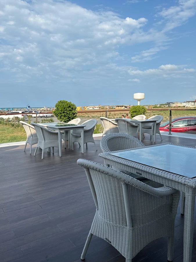 SEASIDE RESTAURANT (Bakı)