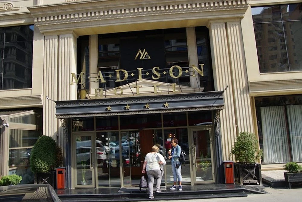 MADISON HOTEL (Hotels (all)) (Baku)