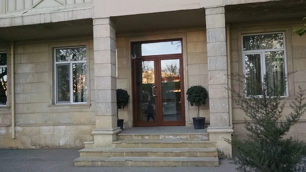 CITY POLYCLINIC No. 19 (Baku)