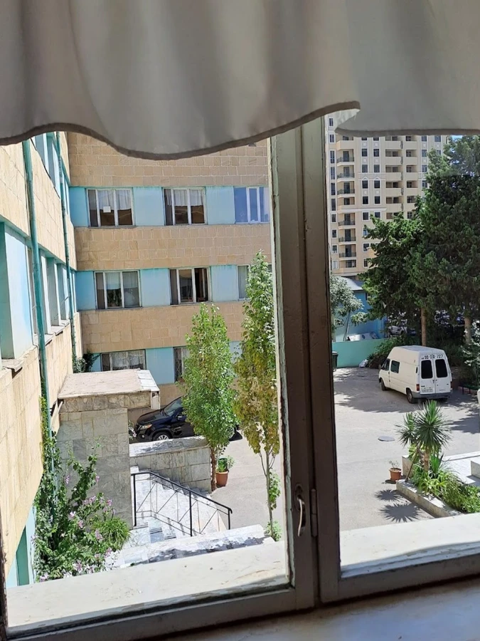 CHILDREN'S POLYCLINIC No. 20 (Baku)