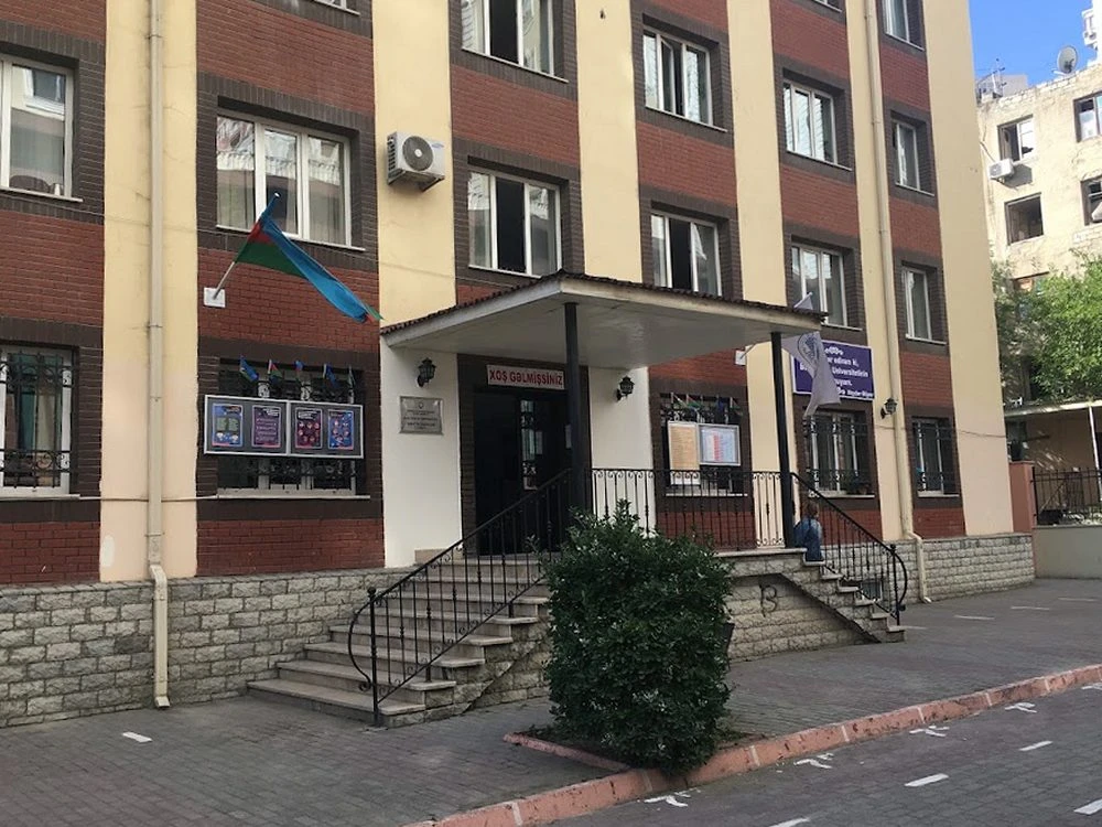 ЛИЦЕЙ ЮНЫХ ТАЛАНТОВ (Баку)