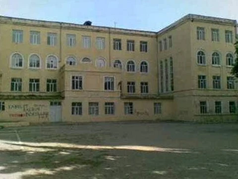 ORTA MƏKTƏB №203 (Bakı)