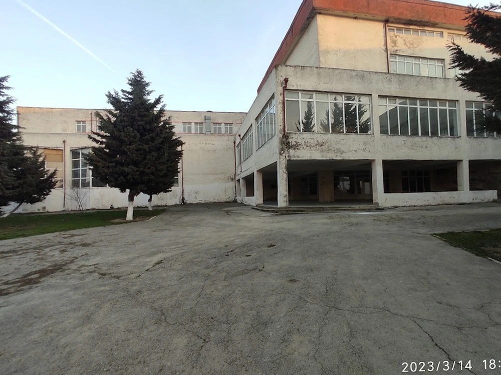 SECONDARY SCHOOL No. 318 (Baku)