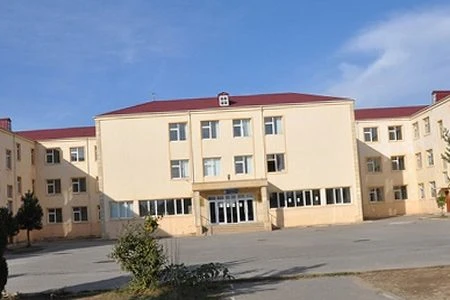СРЕДНЯЯ ШКОЛА №322 (Баку)