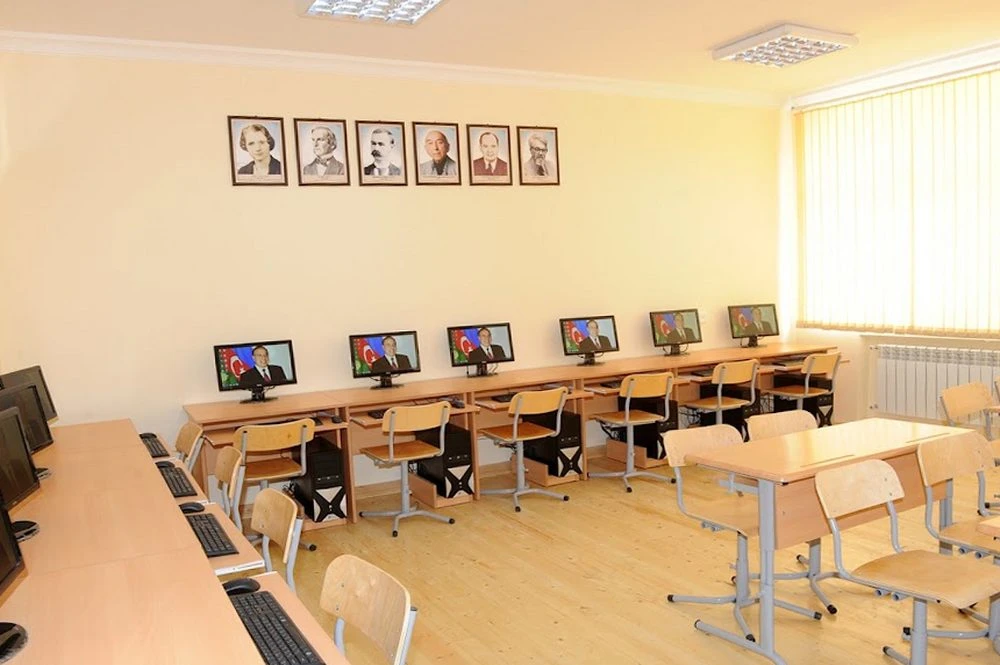 SECONDARY SCHOOL No. 70 (Baku)