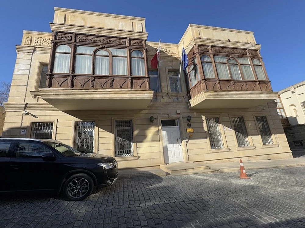 POLşANıN AZəRBAYCAN RESPUBLIKASıNDAKı SəFIRLIYI (Bakı)