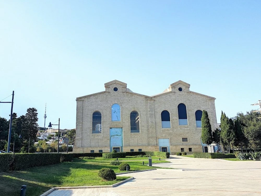 DAŞ SALNAMƏ MUZEYİ (Bakı)