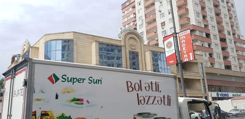 Ağ Çiçəyim Şadlıq Sarayı (Bakı)