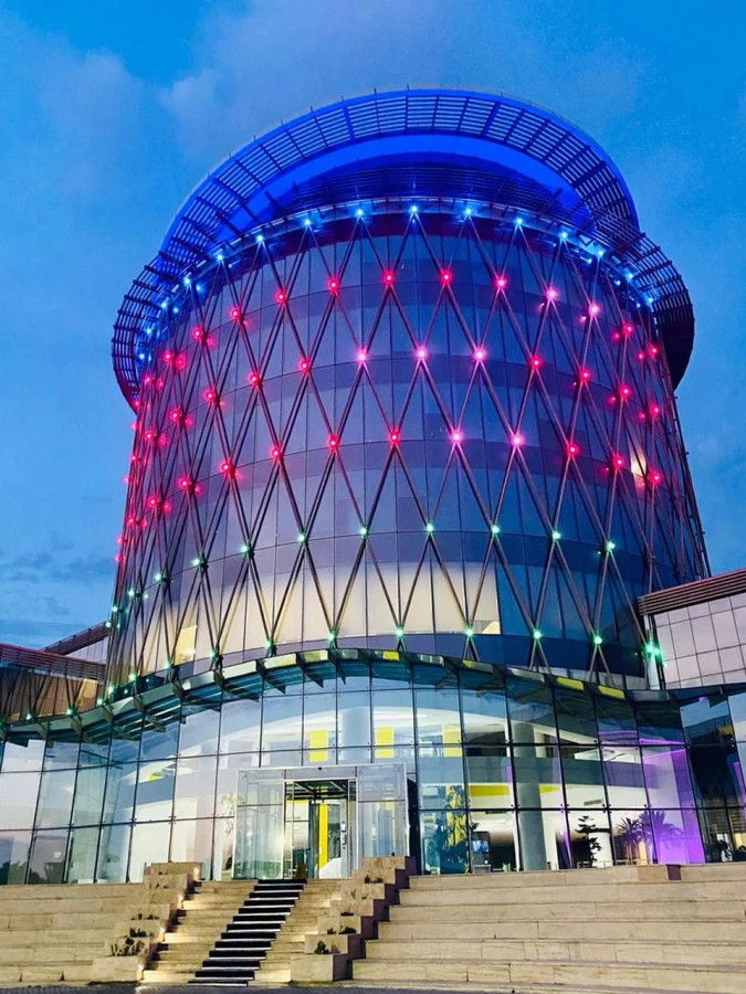 Araz FM 103.3 FM Radio (Baku)