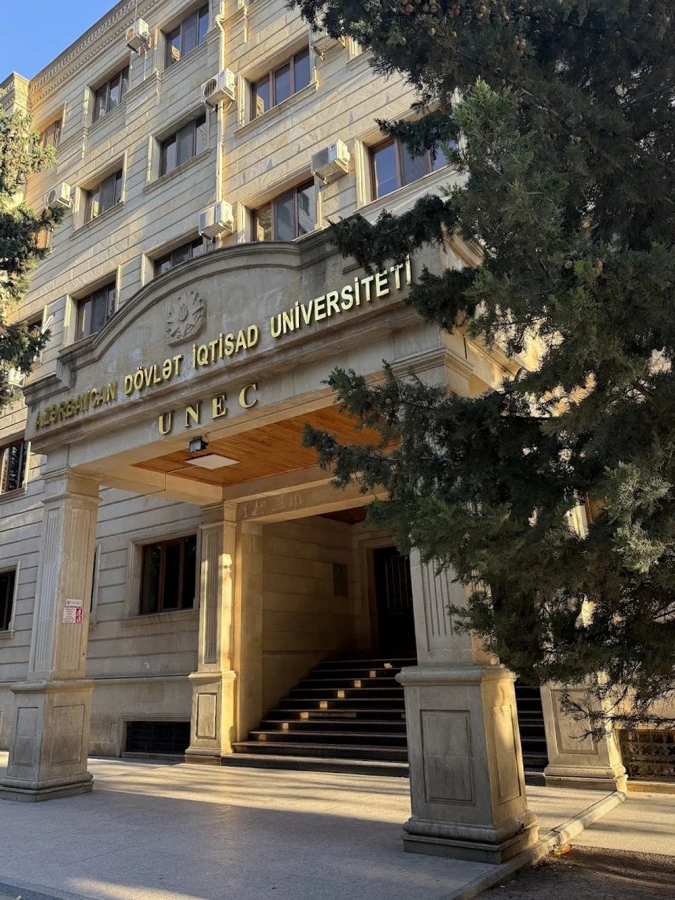 Azərbaycan Dövlət Iqtisad Universiteti 4 saylı tədris binası (Bakı)