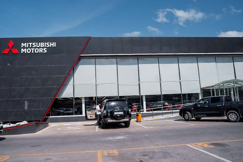 Mitsubishi Avtomobil Mərkəzi (Bakı)
