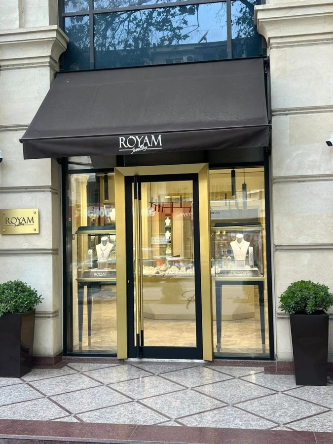 Röyam Jewellery Moskva univermağı (Bakı)