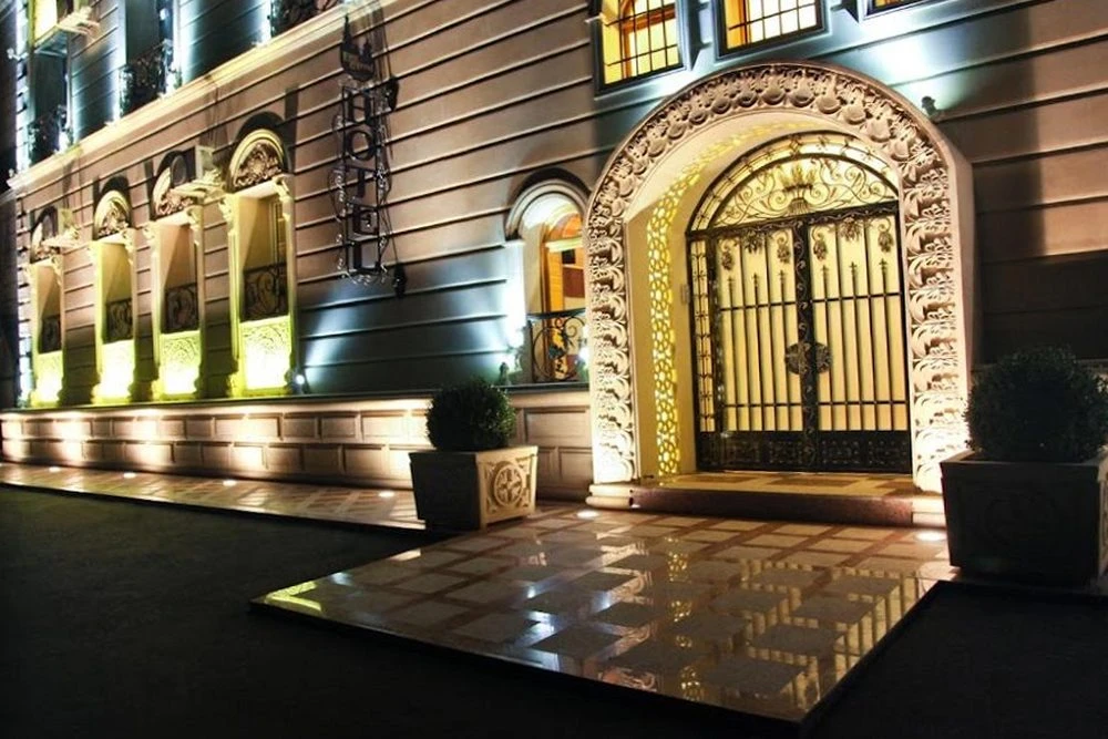 East Legend Panorama Hotel (Baku)