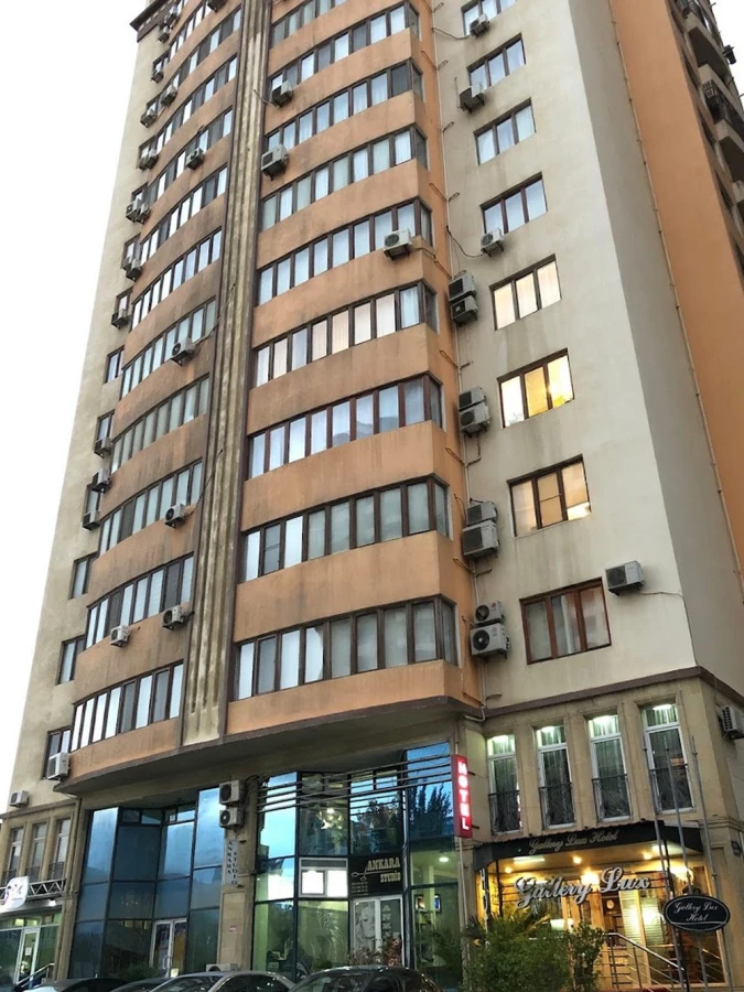 Gallery Lux Otel (Bakı)