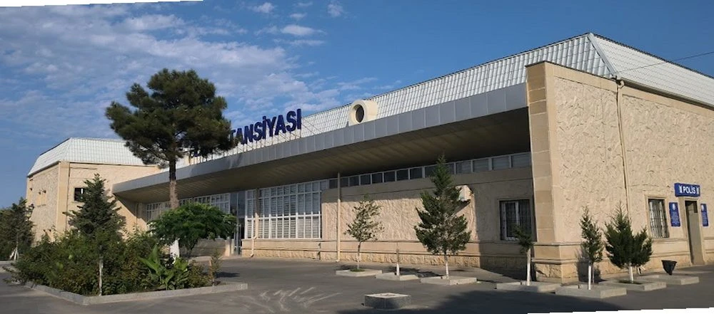 Baş Ələt dəmiryol stansiyası (Bakı)