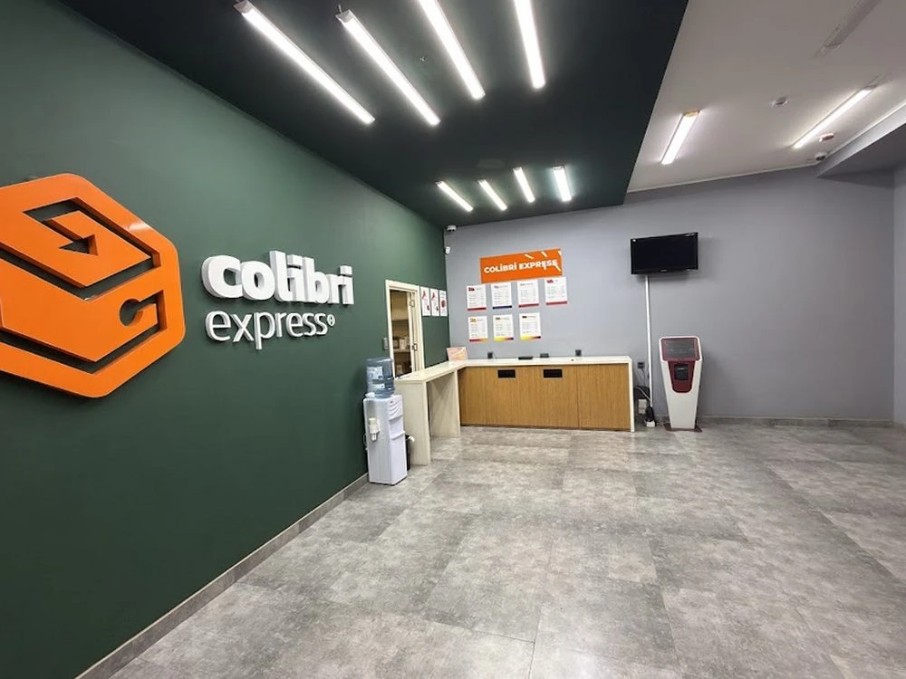Colibri Express курьерские услуги (Баку)