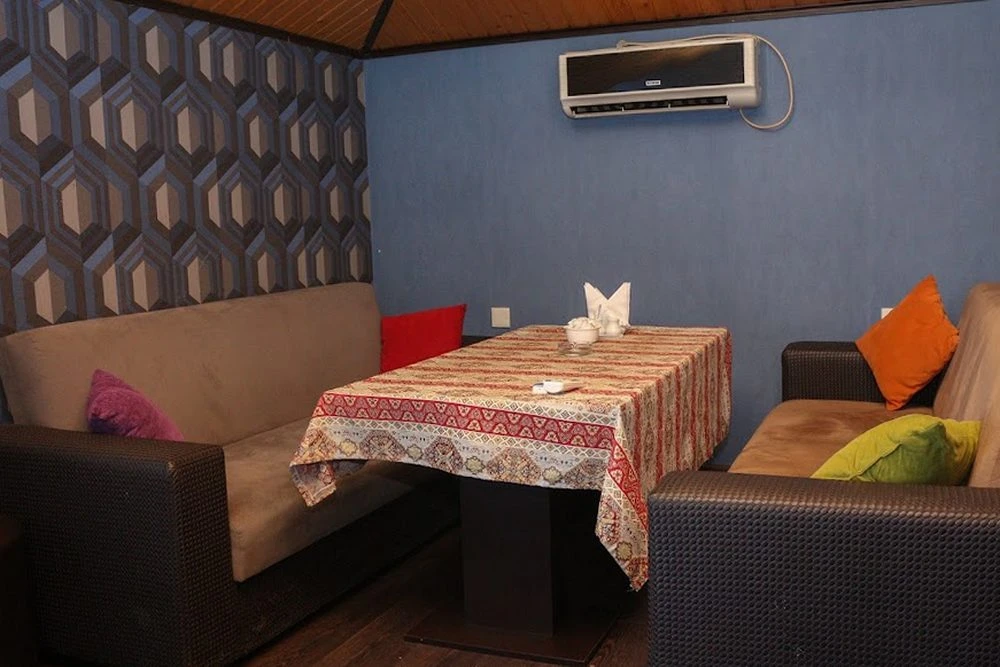 Edem Cafe & Lounge (Baku)