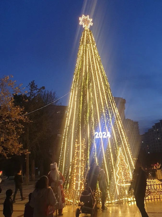 Ahmadli Park Yasayish kompleksi (Здания (Мегаструктуры)) (Баку)