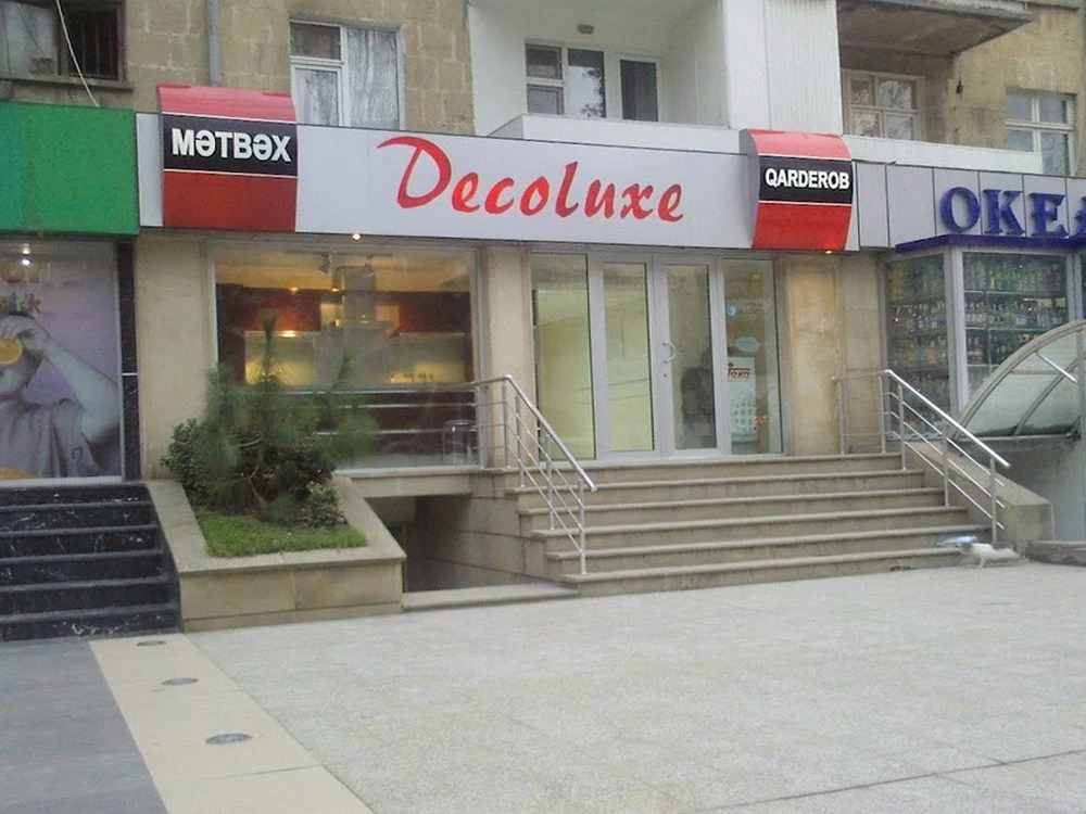 Decoluxe Furniture Store (Baku)