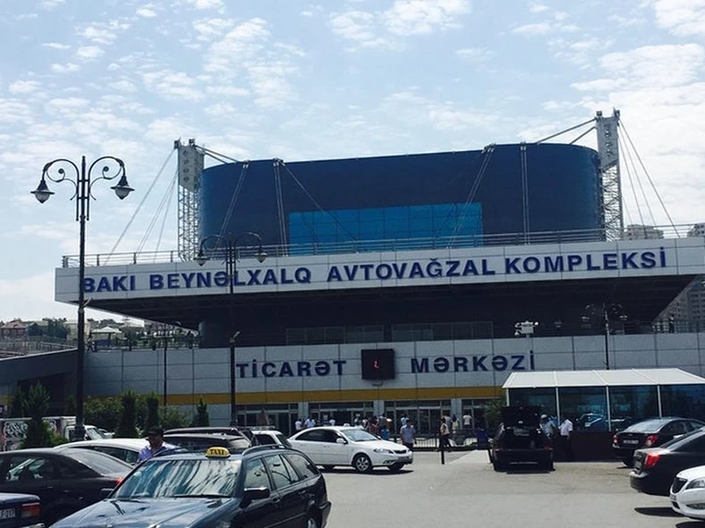 Baku Outlet Park ticarət mərkəzi