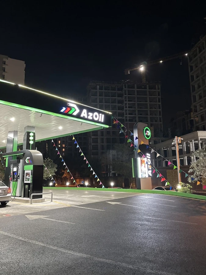 AzOil автозаправочная станция (Баку)