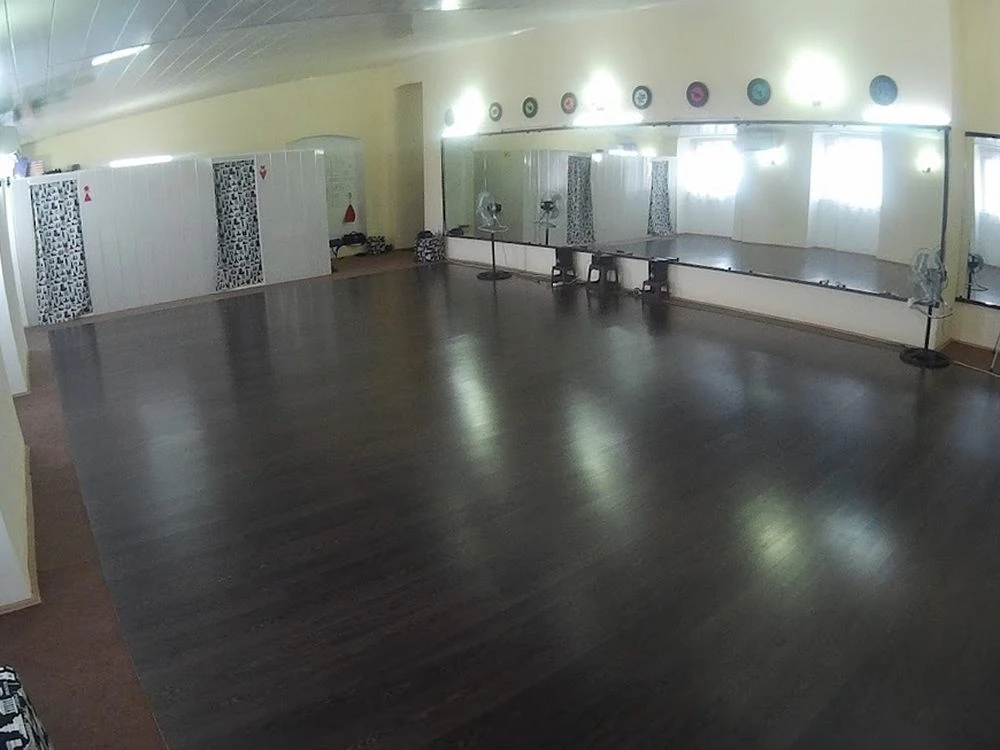 Baila Baku Salsa rəqs studiyası