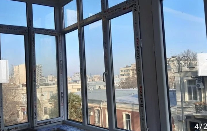 Pak Baku Hostel