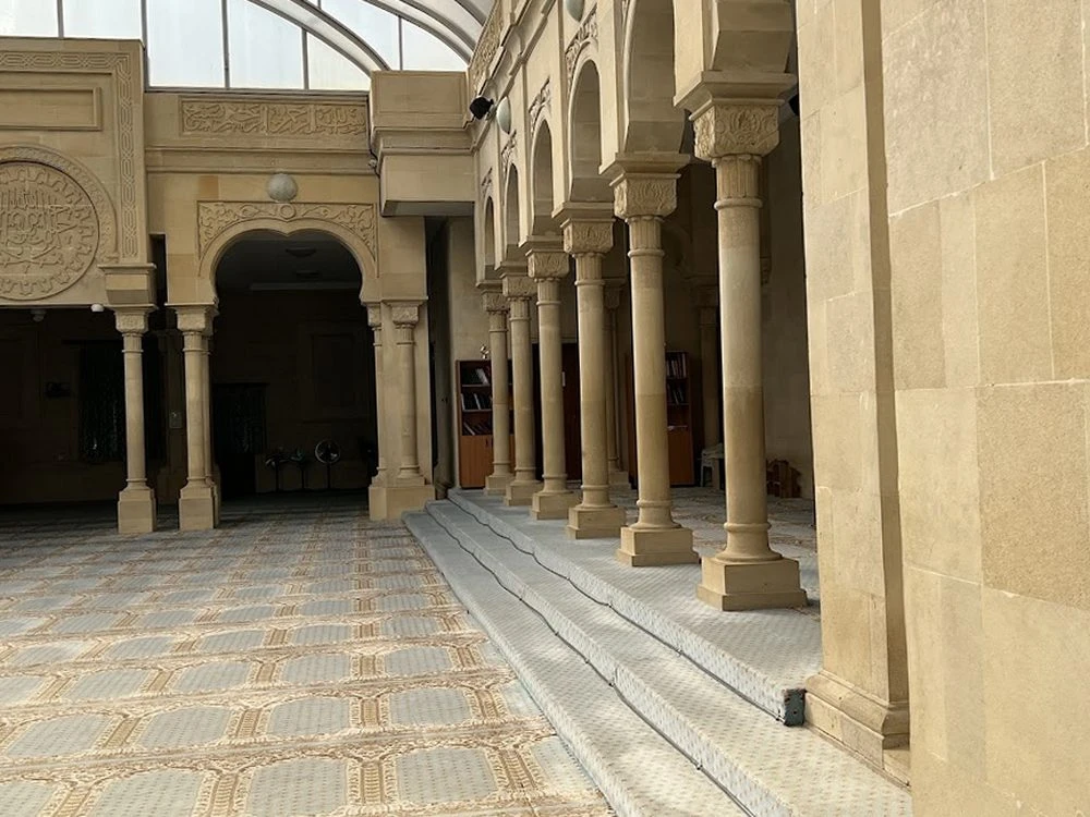 Əjdərbəy məscidi (Bakı)