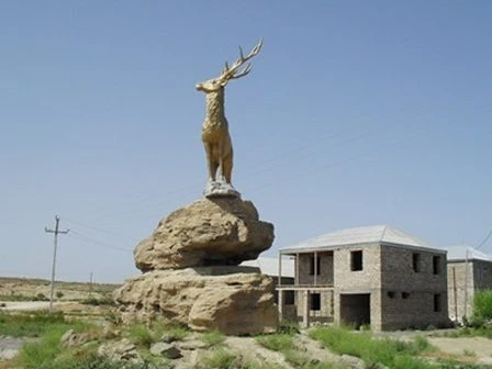 Maral heykəli (Bakı)