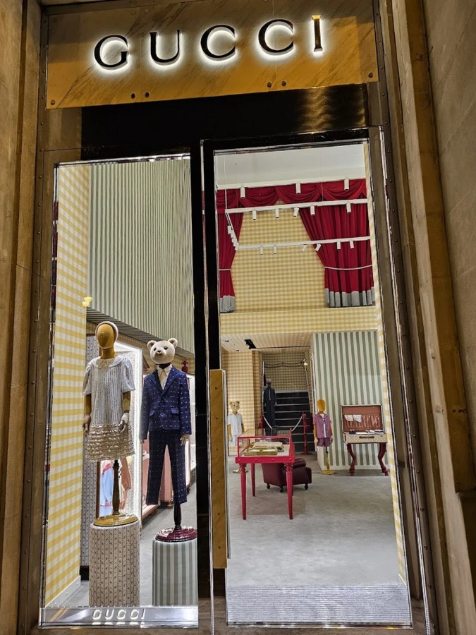 Gucci Clothing and Accessories Store (Baku)