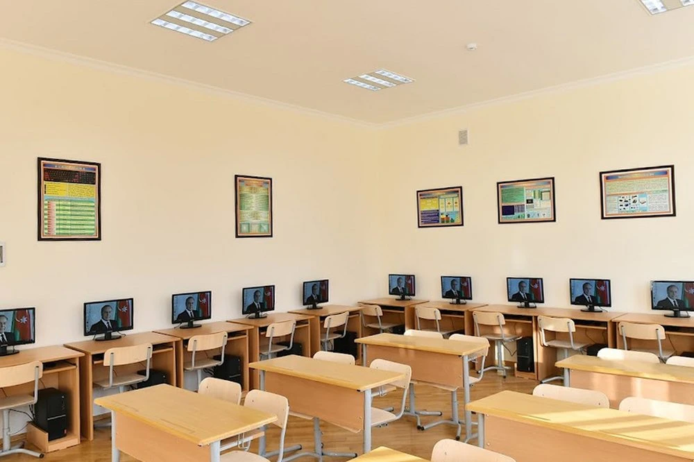 Secondary School No. 74 (Baku)