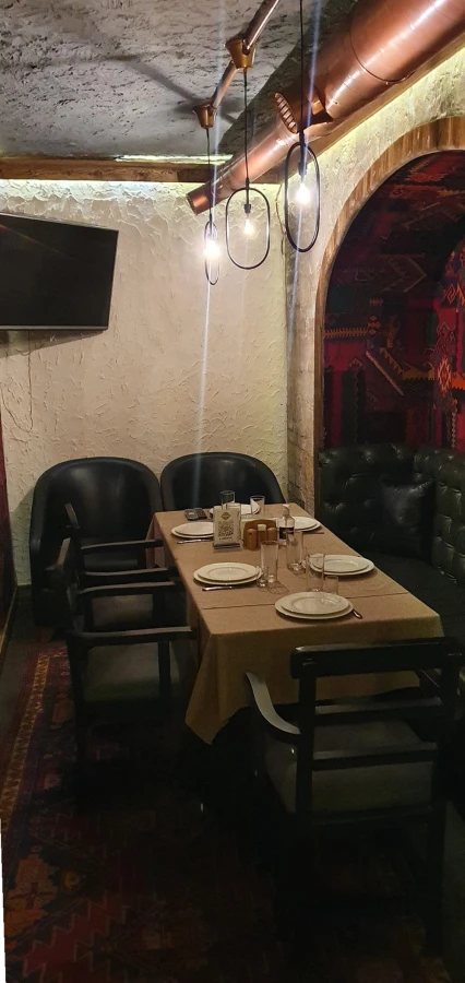Better Days Restaurant & Pub (Bakı)
