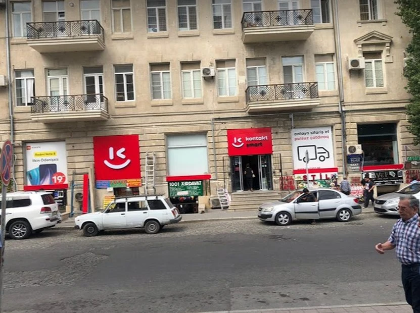 Kontakt Smart mağazası (Bakı)