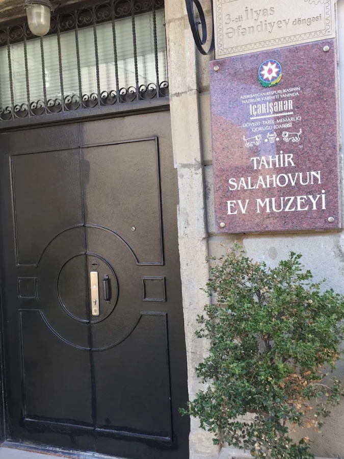 Tahir Salahovun Ev-Muzeyi (Bakı)