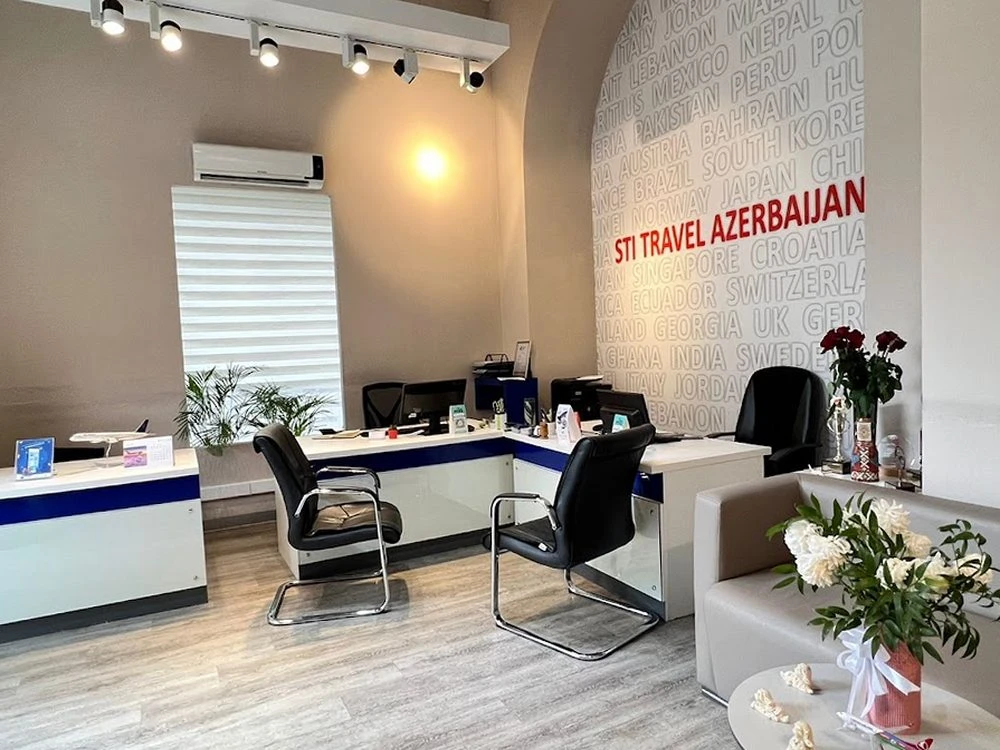 STİ Travel turizm agentliyi (Bakı)