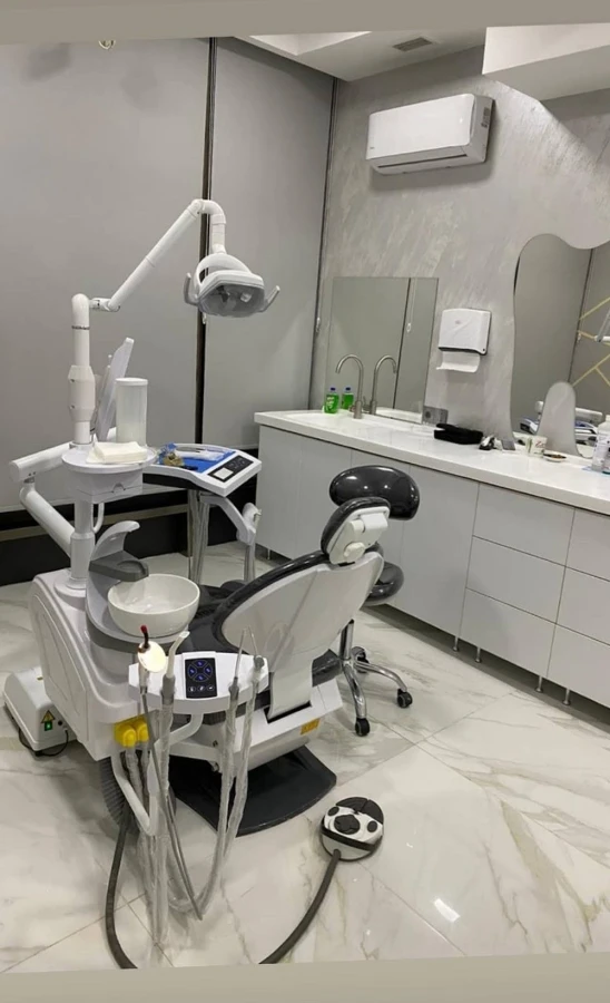 Central Dent Stomatoloji klinikası (Bakı)