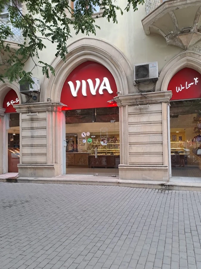 Viva şirniyyat mağazası (Bakı)