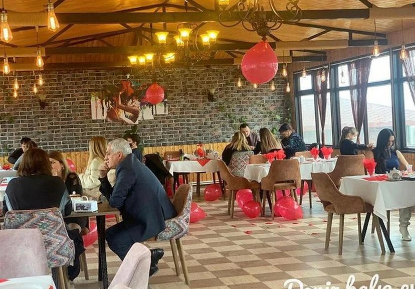Dəniz Balıq Evi (Bakı)