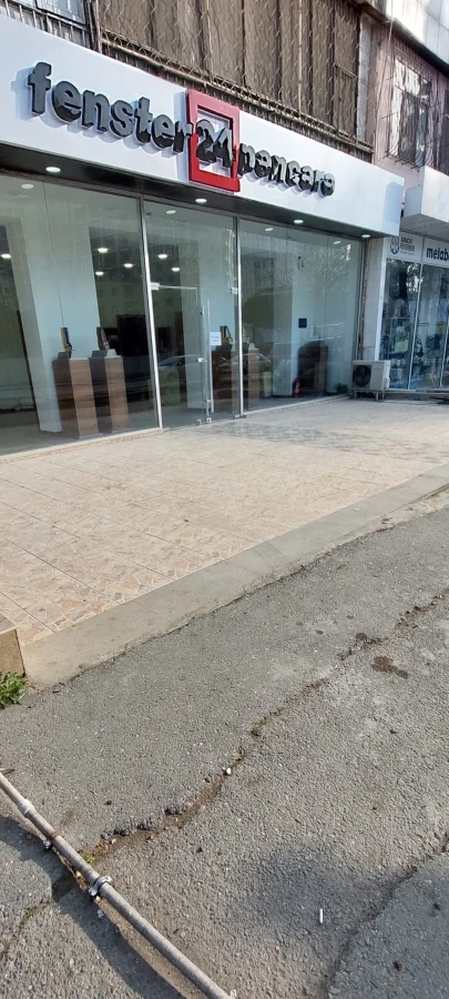 Fenster 24 pencere pəncərə mağazası (Bakı)