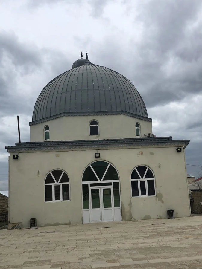 Lökbatan qəsəbə Cümə məscidi (Bakı)