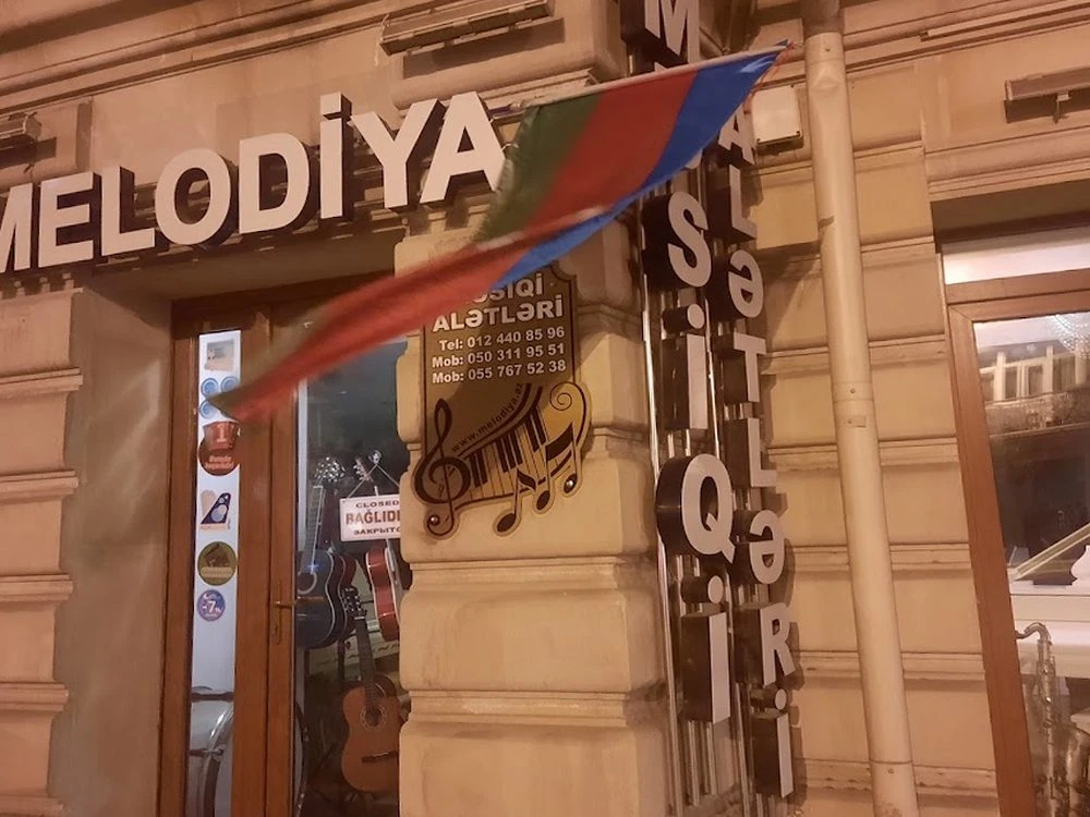 Melodiya musical instruments store (Baku)