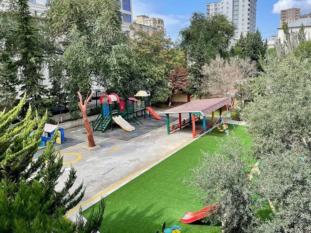 Playarena uşaq bağçası (Bakı)