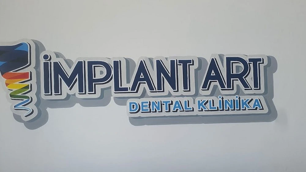 İmplant Art stomatoloji klinikası (Bakı)