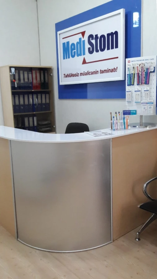 Medi stom stomatoloji klinikası (Bakı)
