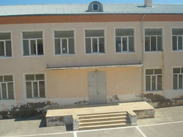 Fəzail Qədimov adına 222№-li tam orta məktəb (Bakı)