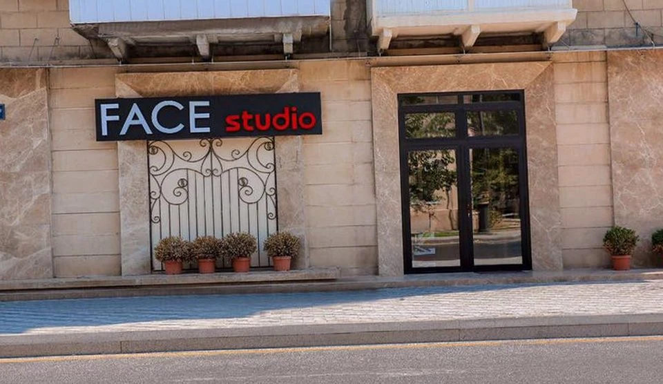 FeysStudio gözəllik salonu (Bakı)