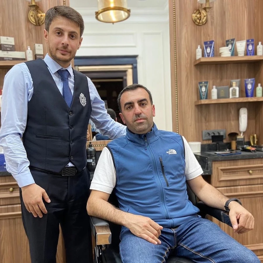 Truefitt & Hill kişi salonu (Bakı)