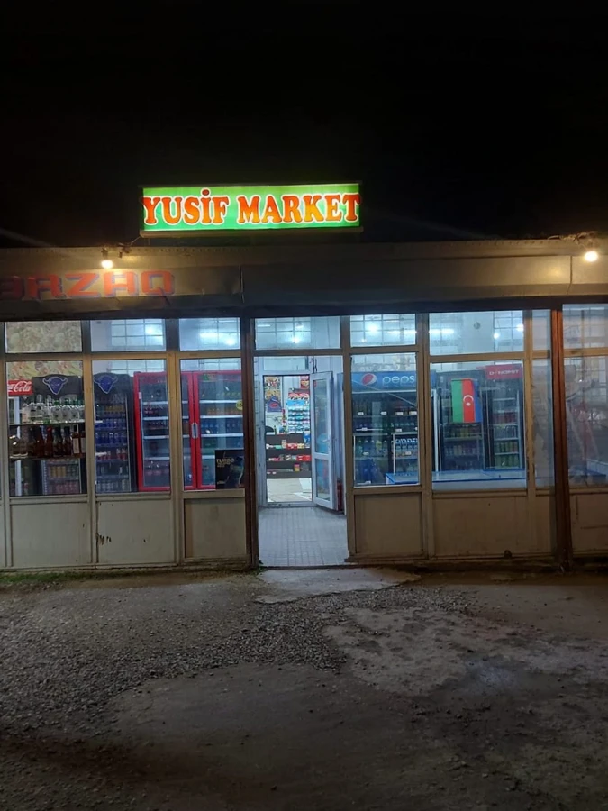 YUSIF Market (Baku)